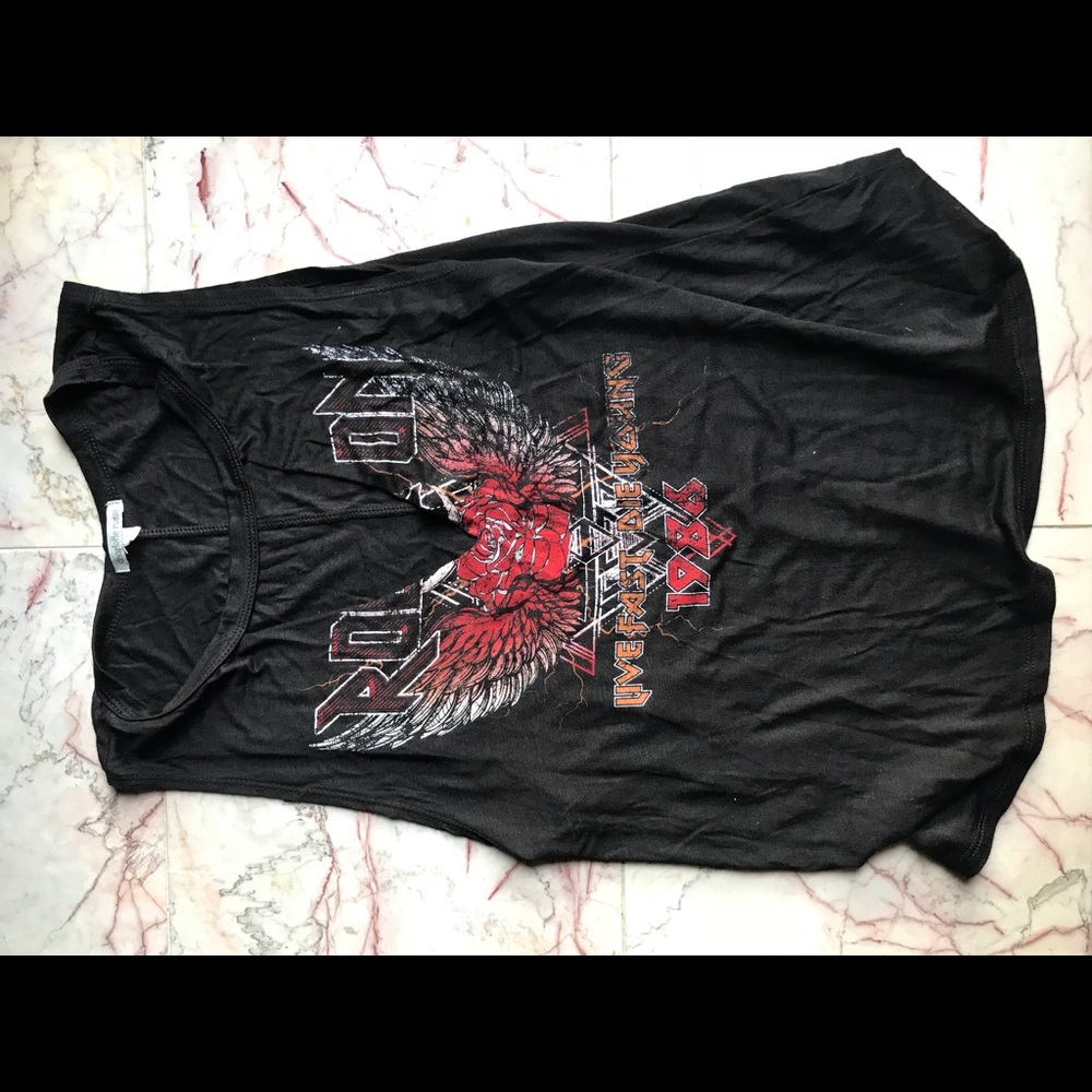 Charlotte Russe Shirt - Small